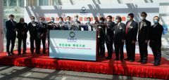 中国动力推出香港首辆电动无障碍小巴