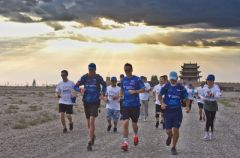 Fresenius Medical Care Back to the Wall run achieves kidney health awareness goals while creating history