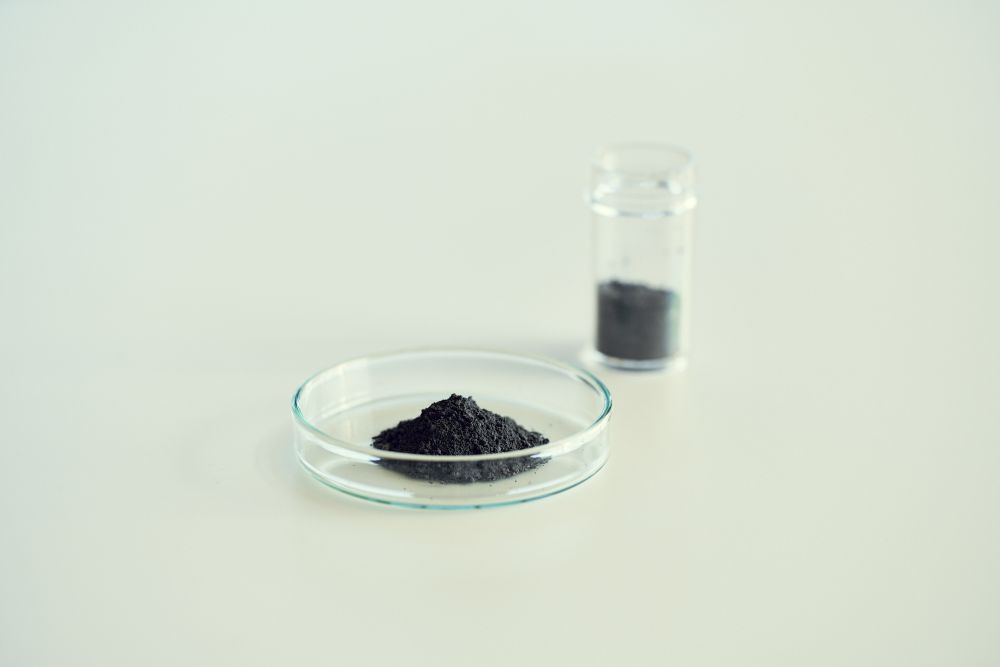 High-entropy alloy powder