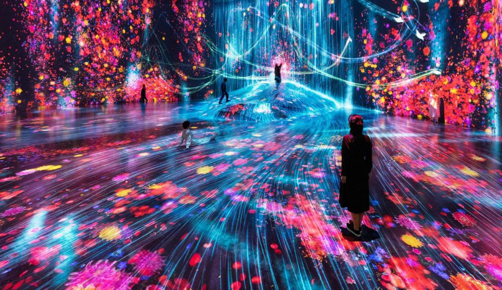 teamLab Borderless: MORI Building DIGITAL ART MUSEUM, Tokyo &copy; teamLab