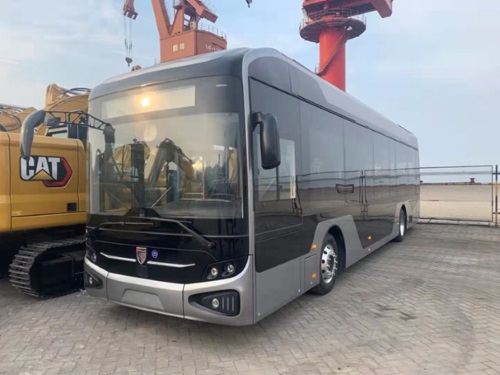 科轩动力向欧洲交付首批12米电动巴士