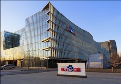 百度发布Q4财报：AI业务初露锋芒 净利润69亿元远超市场预期