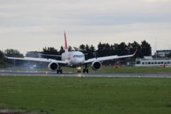 Bombardier C Series航空機、ロンドン・シティ空港への初商業飛行を完了