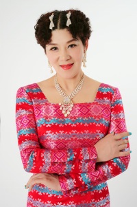 青年女艺术家何君宏将在国家典籍博物馆举办油画精品展 