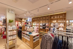 加速转型中的都市丽人，如何做到轻装上阵？