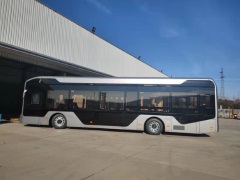 科轩动力向欧洲交付首批12米电动巴士 