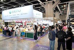 Twin HKTDC Hong Kong International Jewellery Shows and Simply Shopping Fest Open Today