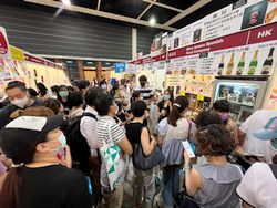 Twin HKTDC Hong Kong International Jewellery Shows and Simply Shopping Fest Open Today