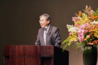 三菱重工、2015年度の入社式 宮永社長 新入社員に励ましのことばを贈る