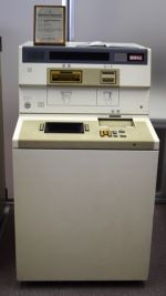 OKIの紙幣還流型ATM「AT-100」が情報処理技術遺産に認定