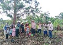 Rimba Raya's Sustainable Peatland Farmer Field School