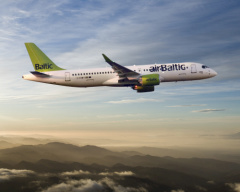 airBalticが最大60機のボンバルディアCS300航空機を発注