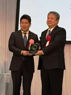 昭和電工、リチウムイオン電池用導電助剤VGCF(R)が「低CO2川崎ブランド'17」で大賞